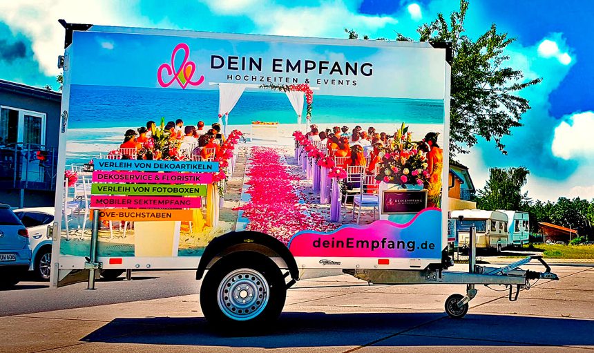 04SignDesignLeistungenDigitaldruckAufkleberFolierungAnhaengerDeinEmpfangHochzeitenEvents 04SignDesignLeistungenDigitaldruckAufkleberFolierungAnhaengerDeinEmpfangHochzeitenEvents